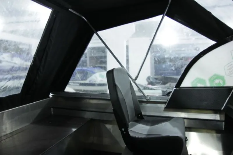 Катер Bester-390DC, фото: 38