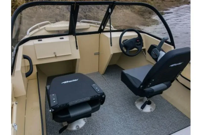 Катер Bester-390DC, фото: 48