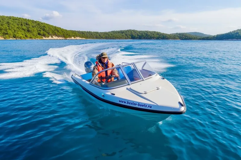 Пластиковая лодка BESTER 400, фото: 5