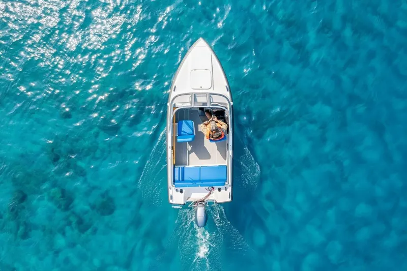 Пластиковая лодка BESTER 400, фото: 4