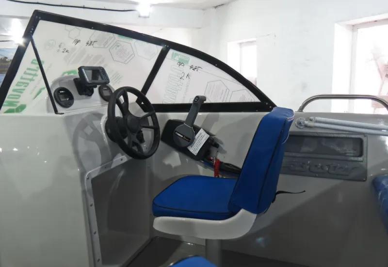 Моторная лодка BESTER - 485, фото: 20