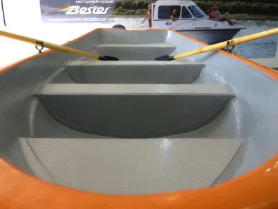 Каютный катер Таймень обложка