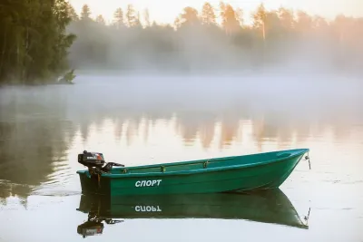 Пластиковая лодка Спорт обложка