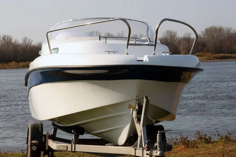 Пластиковая лодка Каютный катер BESTER - 500R, фото: 23
