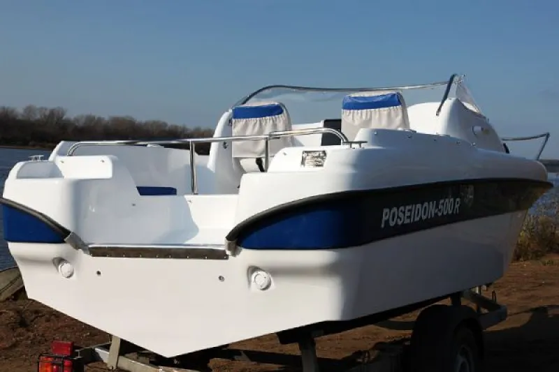 Пластиковая лодка Каютный катер BESTER - 500R, фото: 27