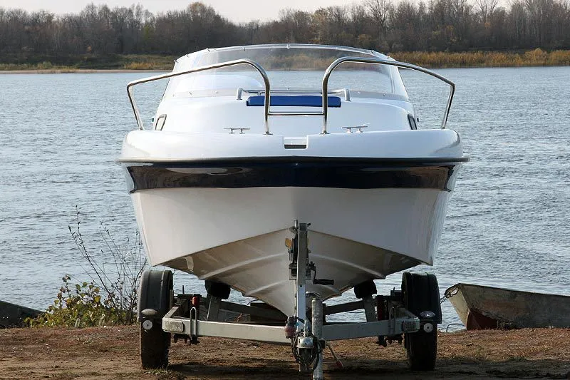 Пластиковая лодка Каютный катер BESTER - 500R, фото: 13