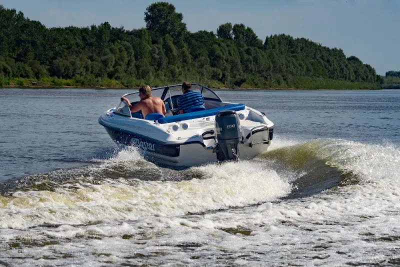 Моторная лодка BESTER - 530, фото: 105