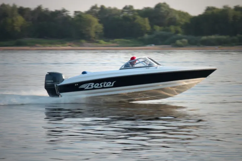 Моторная лодка BESTER - 530, фото: 124