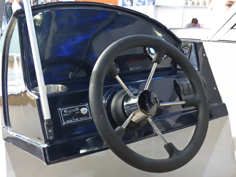 Моторная лодка BESTER - 530, фото: 128