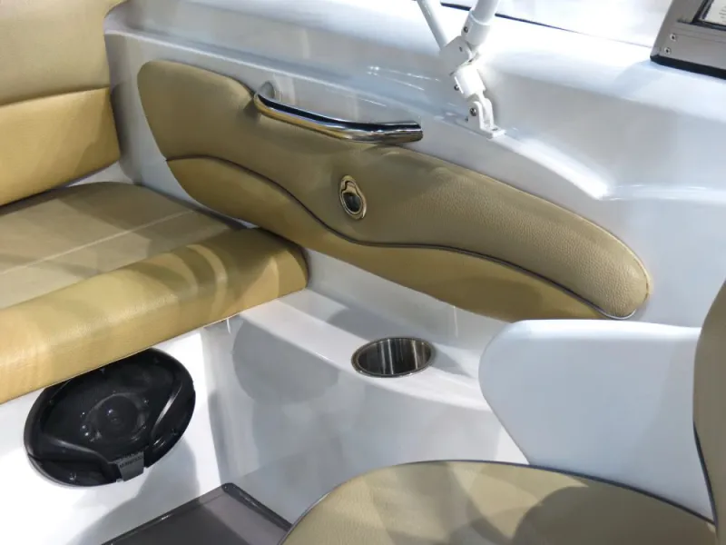 Моторная лодка BESTER - 530, фото: 132