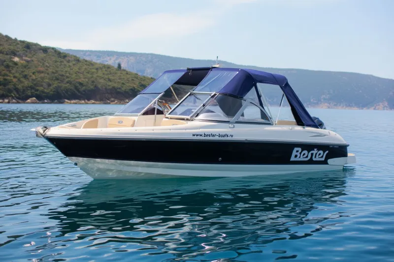 Моторная лодка BESTER - 530, фото: 15
