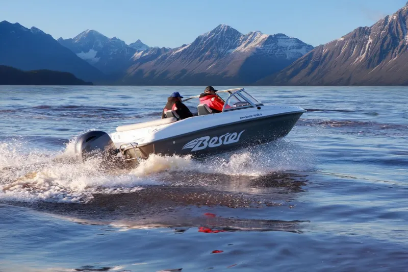 Моторная лодка BESTER - 530, фото: 9