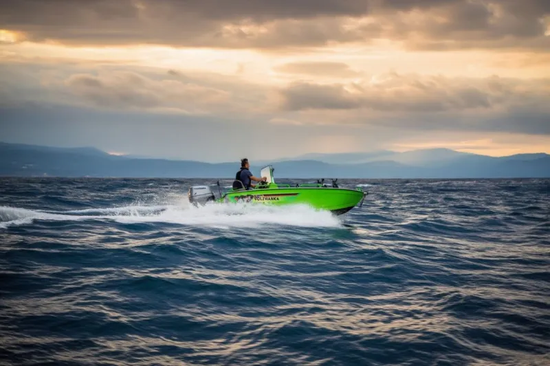 Моторная лодка Волжанка 42 Scout, фото: 1