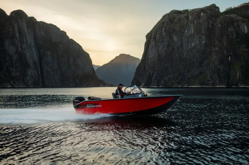 Катер Волжанка 50 Fish, фото: 2