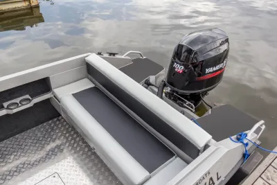 Лодка YAVA L Fish