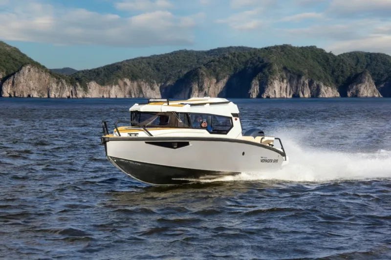 Катер VOYAGER 600 Cabin 3, фото: 1