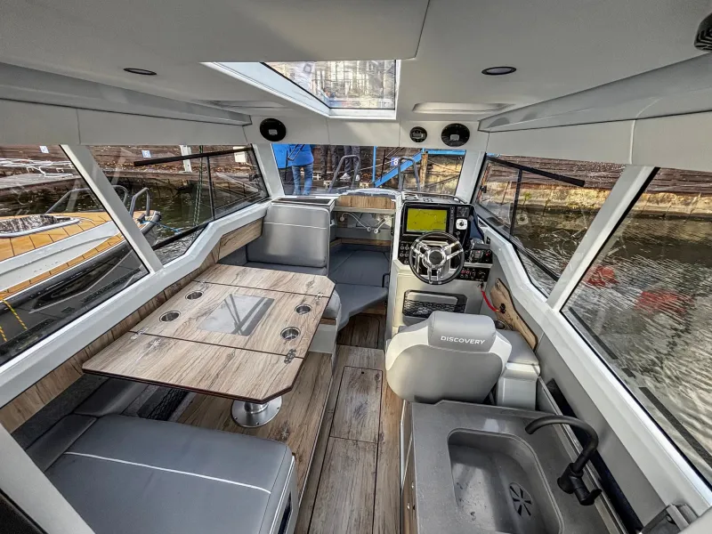 Катер Discovery 650, фото: 9
