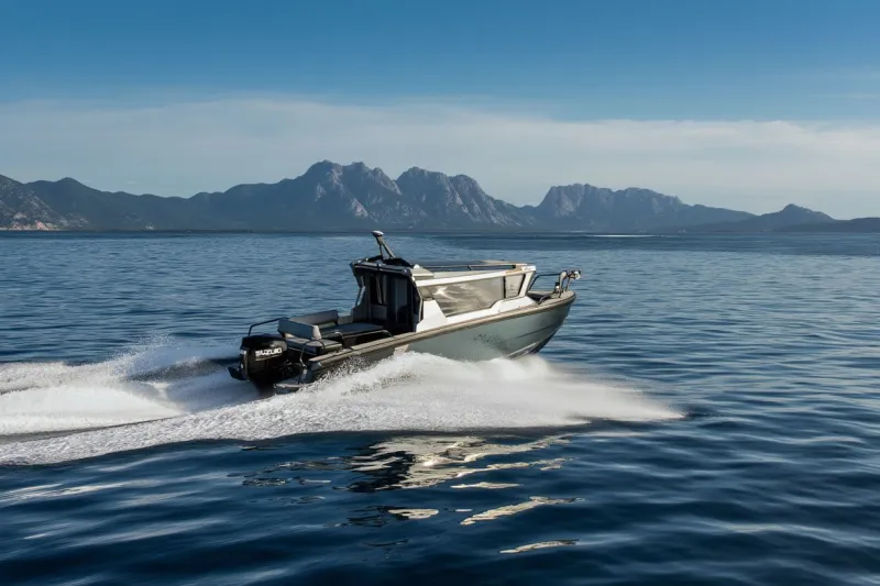 Катер VOYAGER 850 Cabin, фото: 15