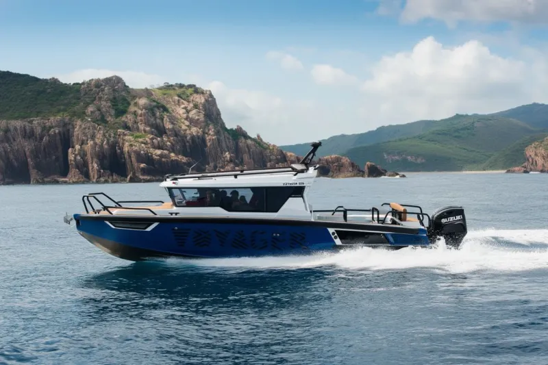 Катер VOYAGER 850 Cabin Twin, фото: 3