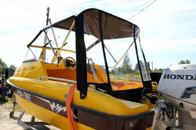 Каютный катер SF-460 обложка