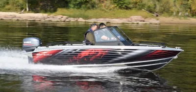 Лодка Wellboat-45AU