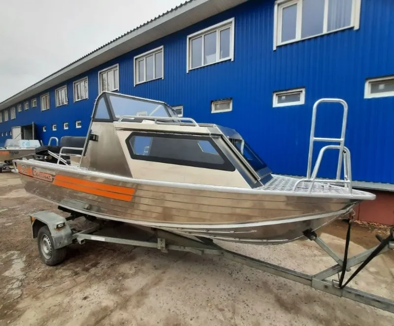 Катер Wellboat-53 Рубка, фото: 1