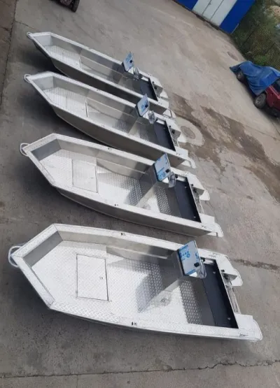 Лодка Вельбот 47 «Бонопостановщик»