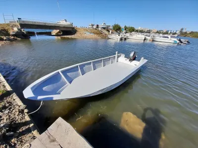 Лодка Yamaha YD22