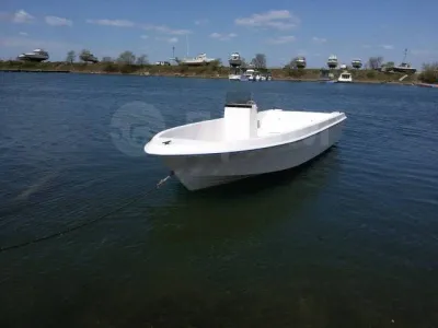 Лодка Yamaha UF-20