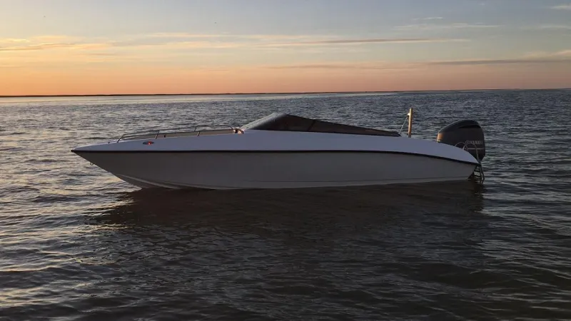 Пластиковая лодка Касатка-700 Спорт, фото: 4