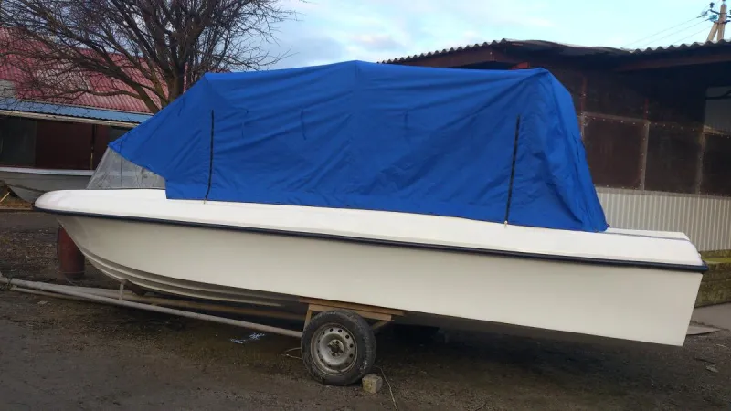 Моторная лодка Октавия-620, фото: 2