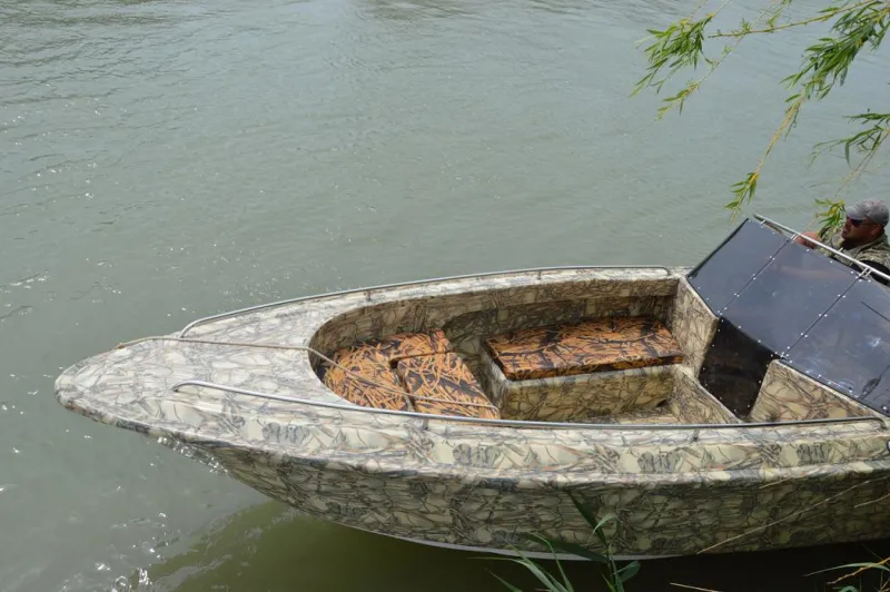 Пластиковая лодка Тунец-580, фото: 3