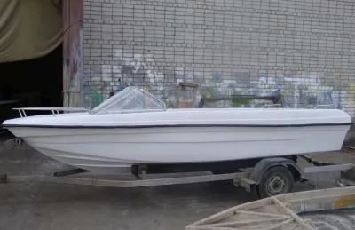 Лодка Касатка-520