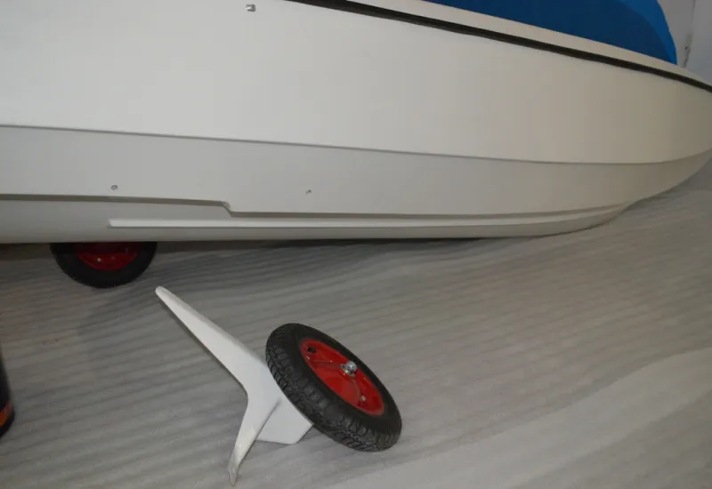 Пластиковая лодка Кайман 300, фото: 7