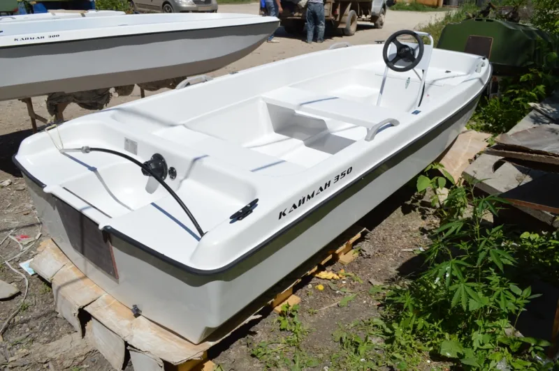 Пластиковая лодка Кайман 350М, фото: 33