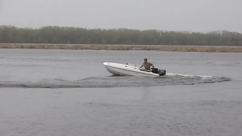 Пластиковая лодка Кайман 350М, фото: 13