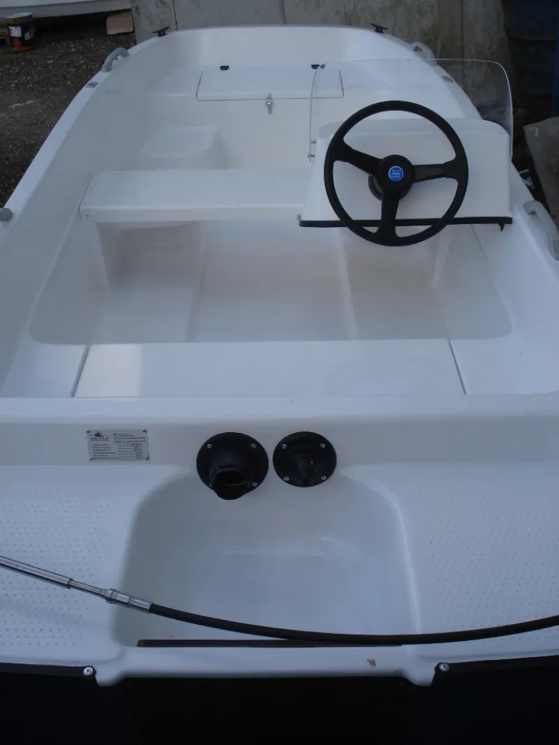 Пластиковая лодка Кайман 350М, фото: 15