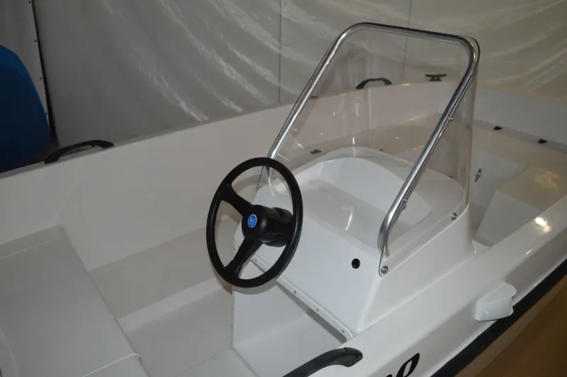 Пластиковая лодка Кайман 400, фото: 16