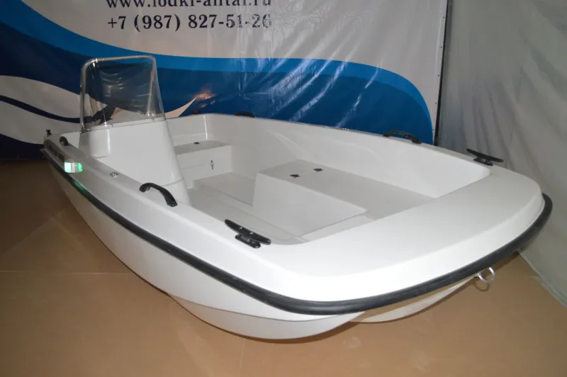 Пластиковая лодка Кайман 400, фото: 13