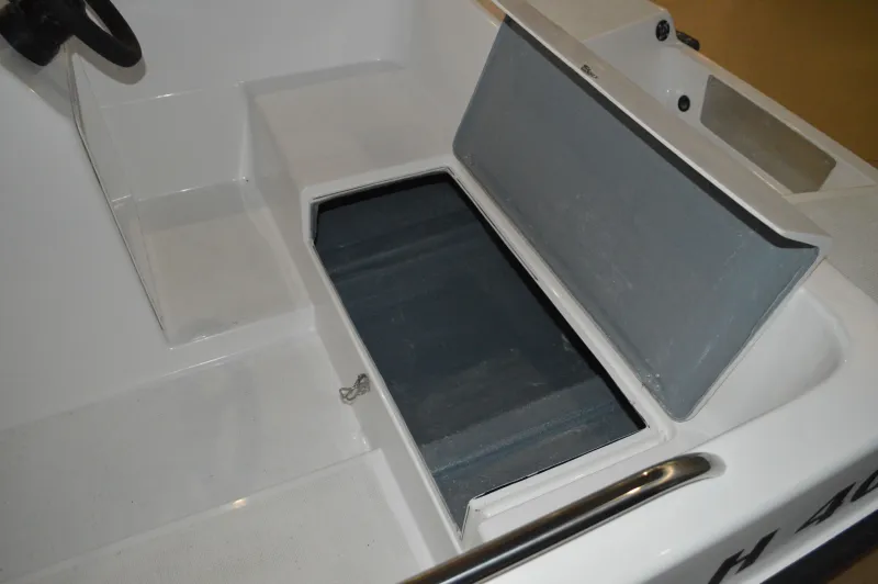 Пластиковая лодка Кайман 400, фото: 6