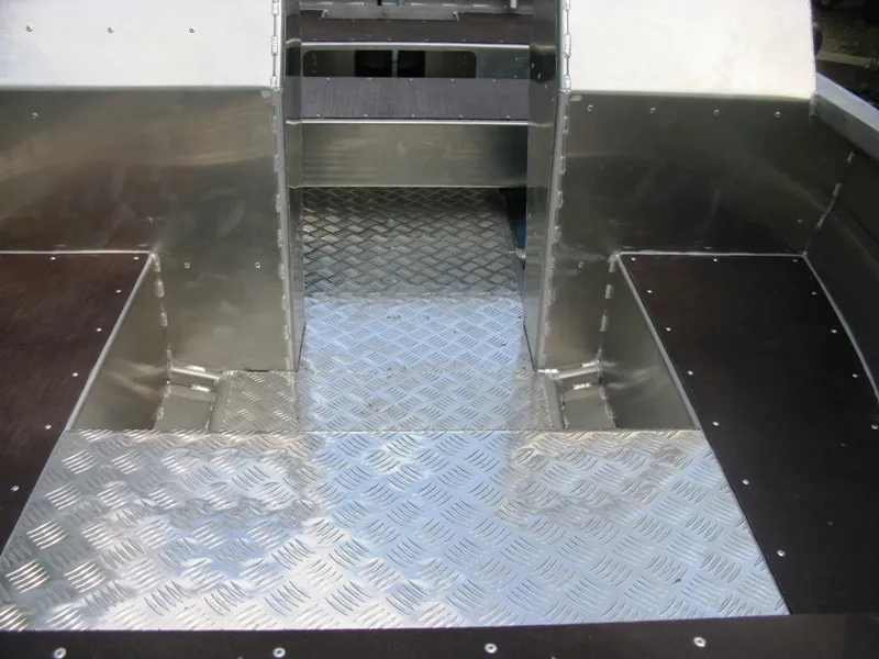 Моторная лодка Аллюр-40-2К, фото: 24