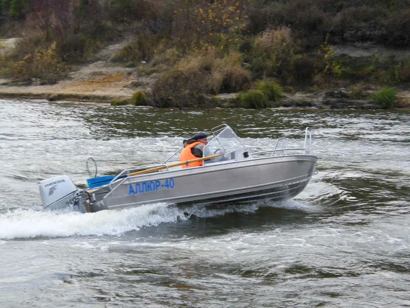 Моторная лодка Аллюр-40-2К, фото: 16