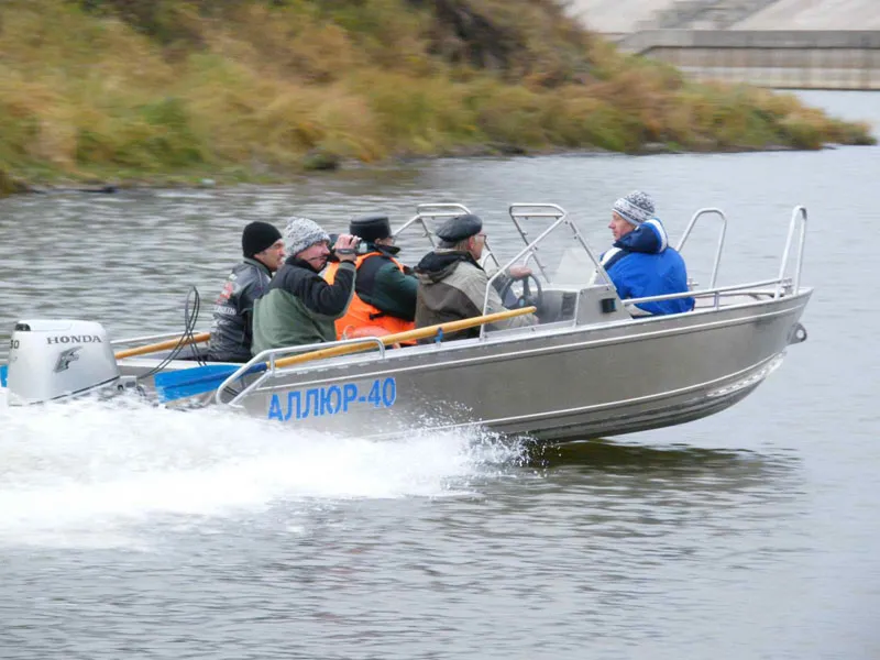 Моторная лодка Аллюр-40-2К, фото: 12