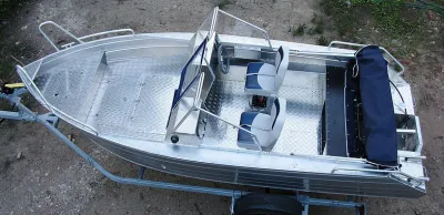 Лодка Аллюр-45