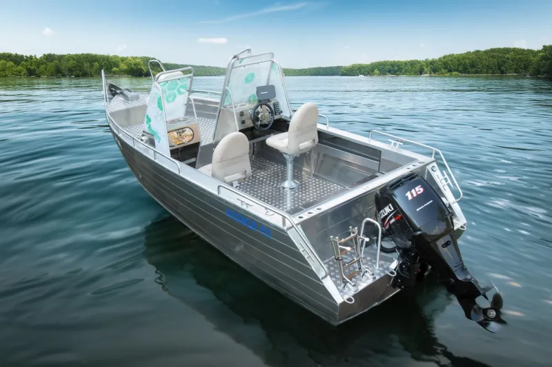 Каютный катер Аллюр-51, фото: 2