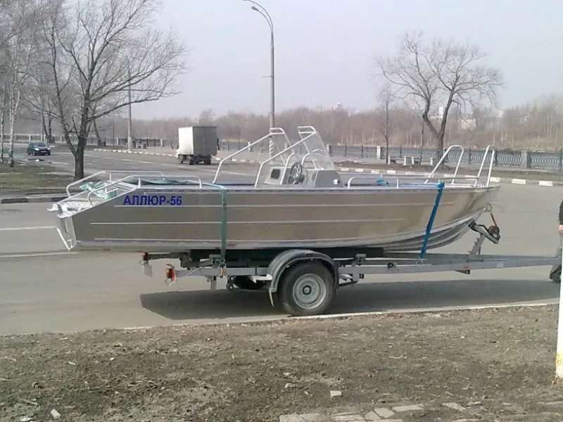 Моторная лодка Аллюр-56, фото: 1