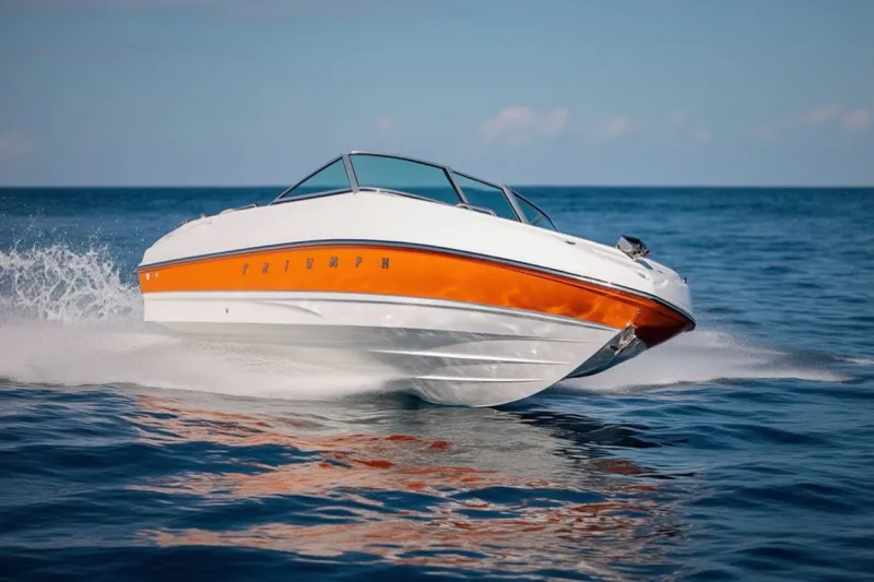 Пластиковая лодка TRIUMPH-BOWRIDER, фото: 3