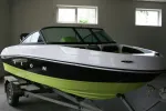 Пластиковая лодка NEON BOWRIDER NEW
