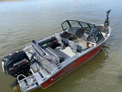 Лодка Girgis 440 Рестайлинг. Fish