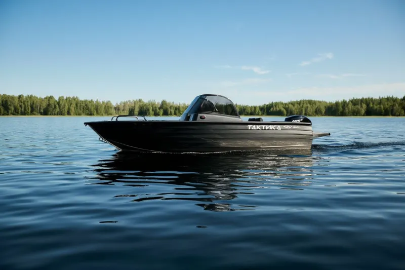 Дистанционная лодка Тактика 430 DC (Comfort), фото: 2